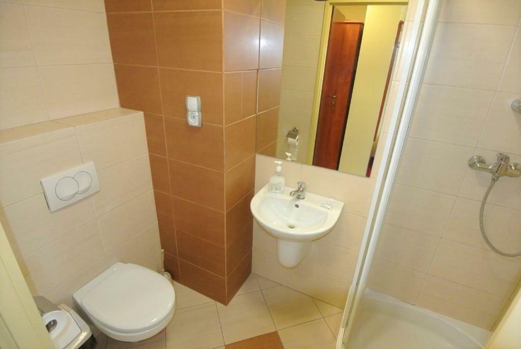 Arkadia Hotel Kielce Buitenkant foto